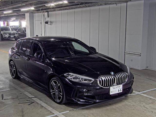22 BMW 1 SERIES 7K15 2019 г. (ZIP Osaka)